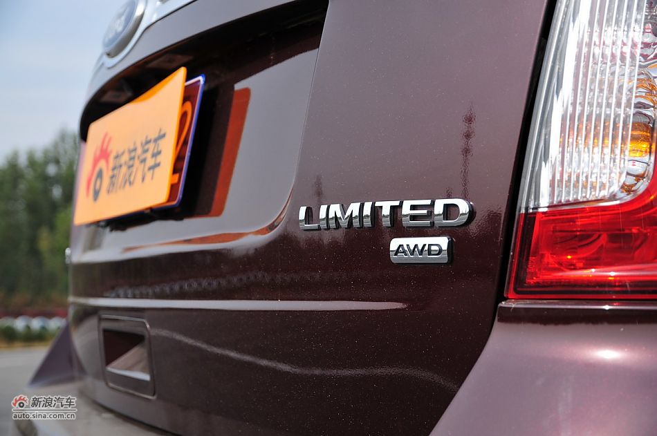 2011款福特锐界3.5L尊锐型