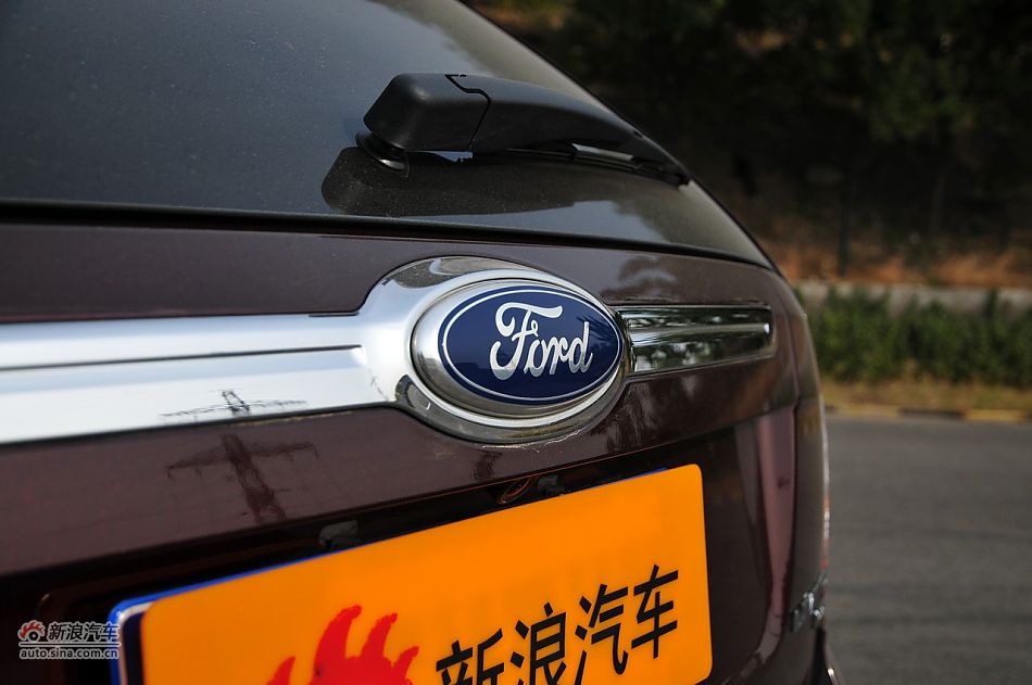 2011款福特锐界3.5L尊锐型