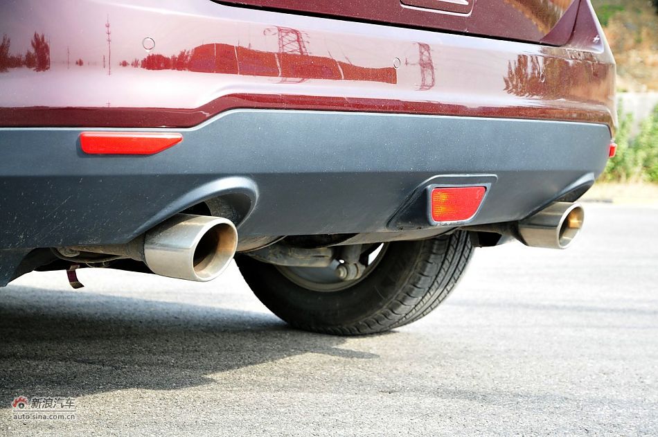 2011款福特锐界3.5L尊锐型