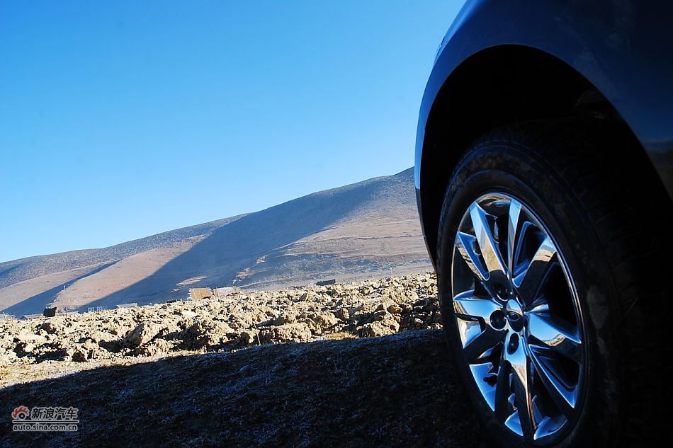 2011款福特锐界Edge尊锐型实拍