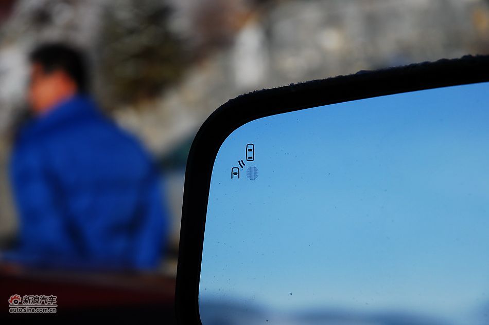 2011款福特锐界Edge尊锐型实拍