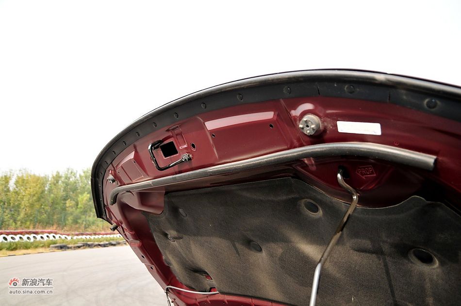 2011款福特锐界3.5L尊锐型