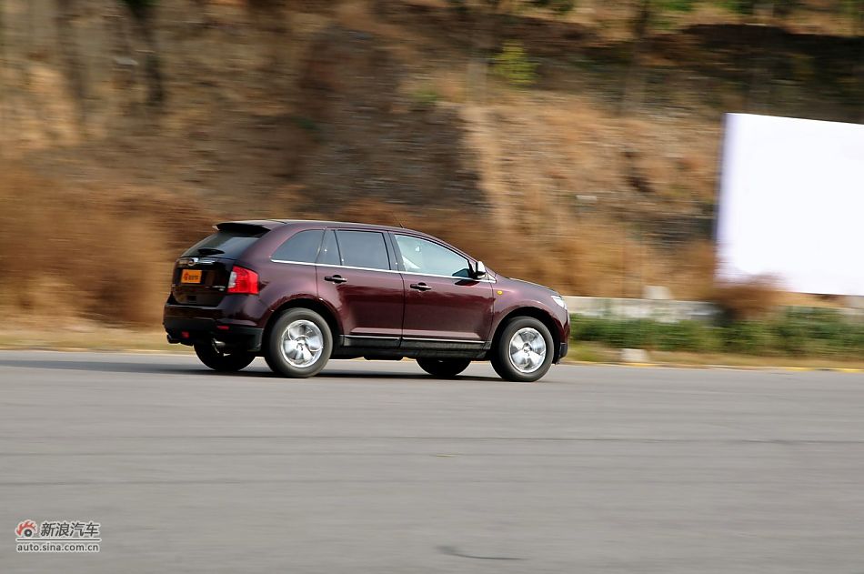 2011款福特锐界3.5L尊锐型