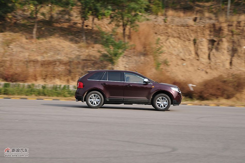 2011款福特锐界3.5L尊锐型
