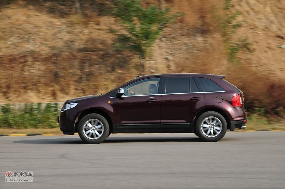 2011款福特锐界3.5L尊锐型