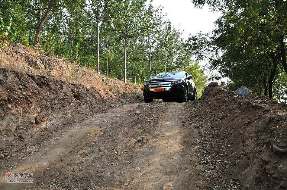 2011款福特锐界3.5L尊锐型