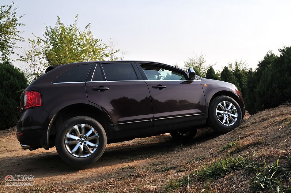 2011款福特锐界3.5L尊锐型