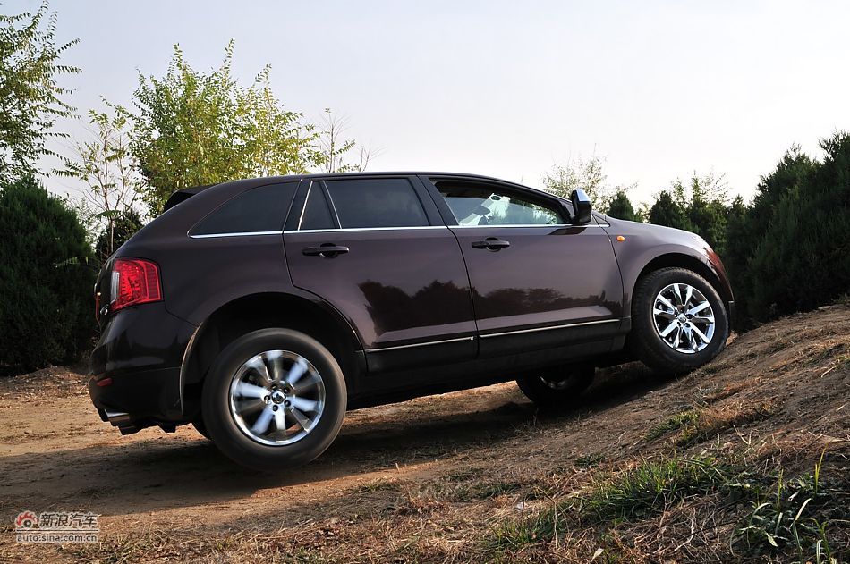 2011款福特锐界3.5L尊锐型