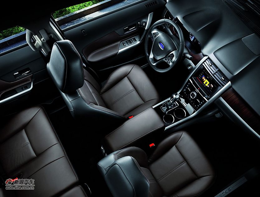 2011全新福特锐界内饰