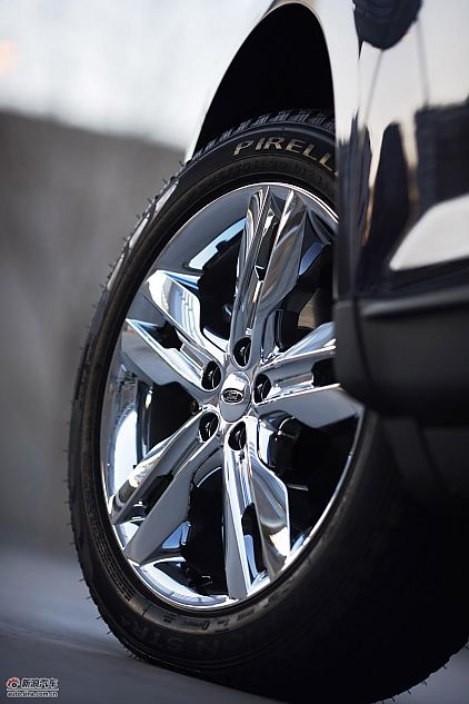 2011款福特Edge锐界外观