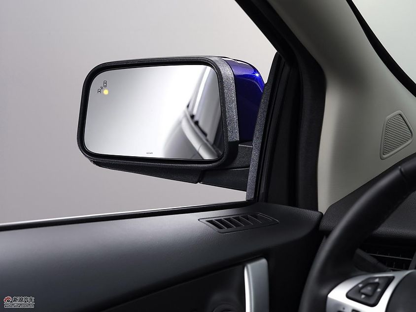 2011款福特Edge锐界内饰