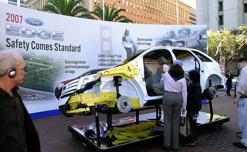 2009款福特爱虎资料图