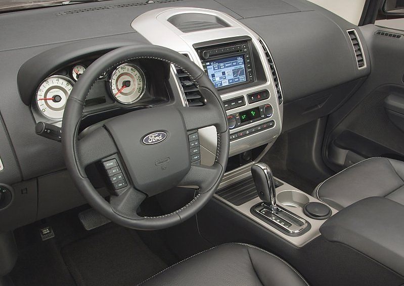 2009款福特爱虎资料图