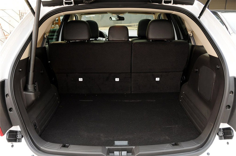 锐界 2012款 3.5L AT 尊锐型 座椅空间