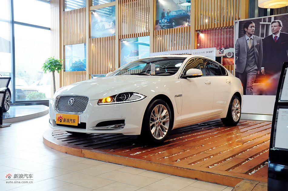 2012款捷豹XF实拍