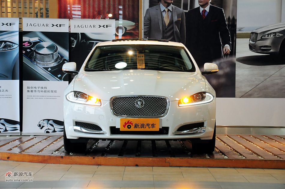 2012款捷豹XF实拍