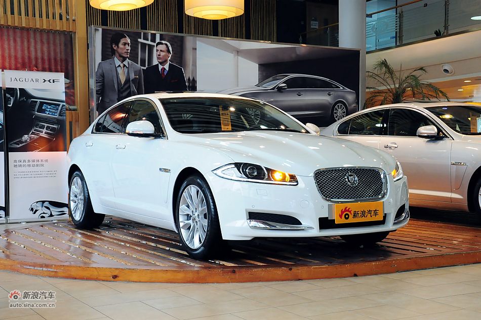 2012款捷豹XF实拍