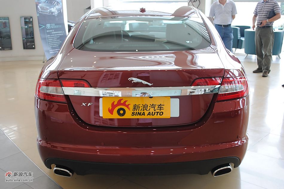 车辆外观及细节