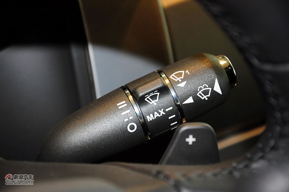 2012款捷豹XF实拍