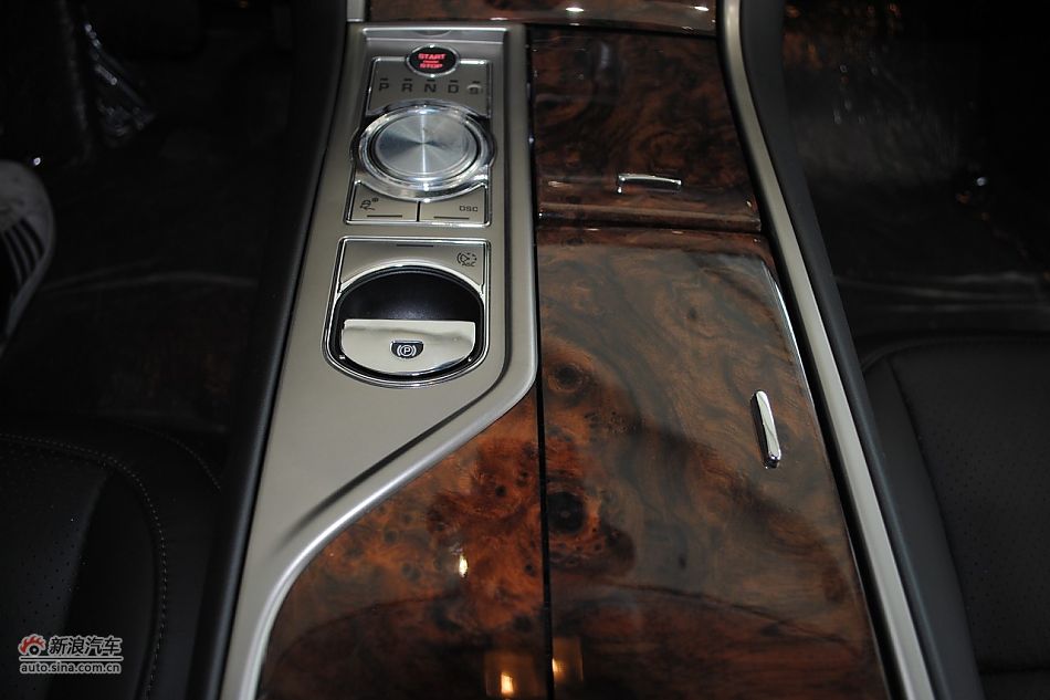 内饰部分及细节