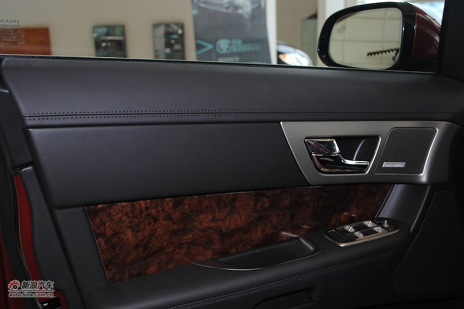 内饰部分及细节