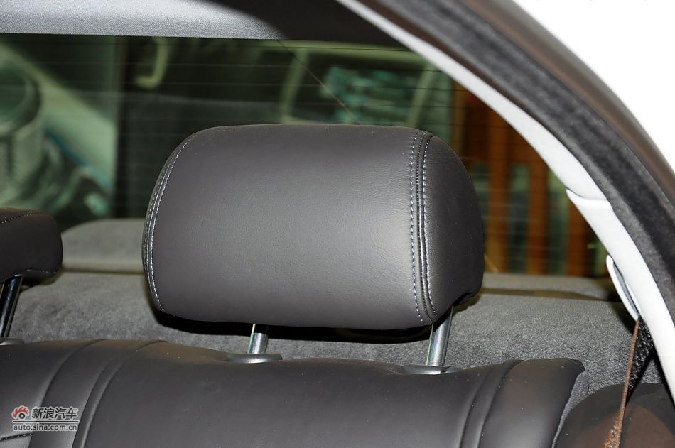 2012款捷豹XF实拍