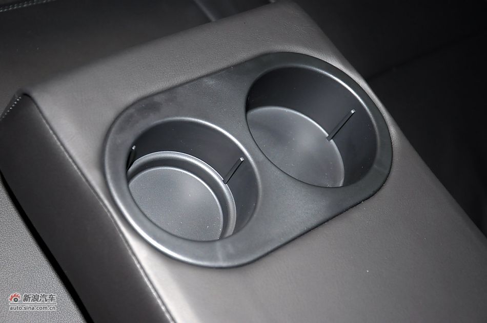 2012款捷豹XF实拍