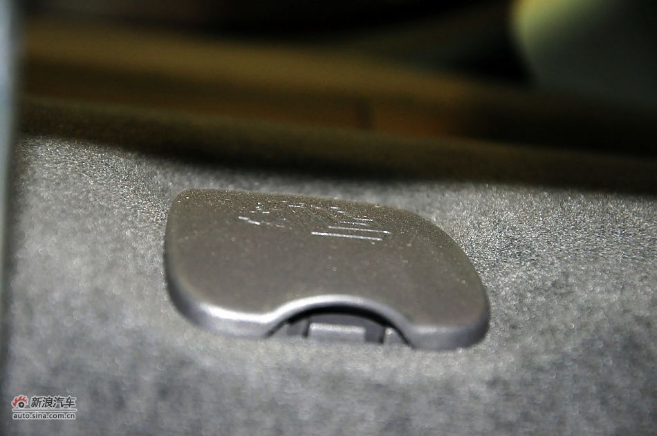 2012款捷豹XF实拍