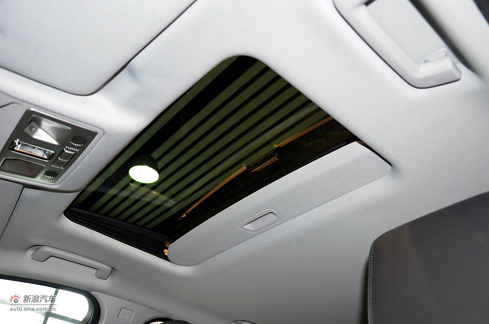 2012款捷豹XF实拍