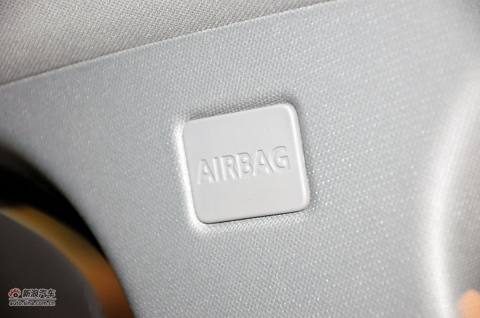 2012款捷豹XF实拍