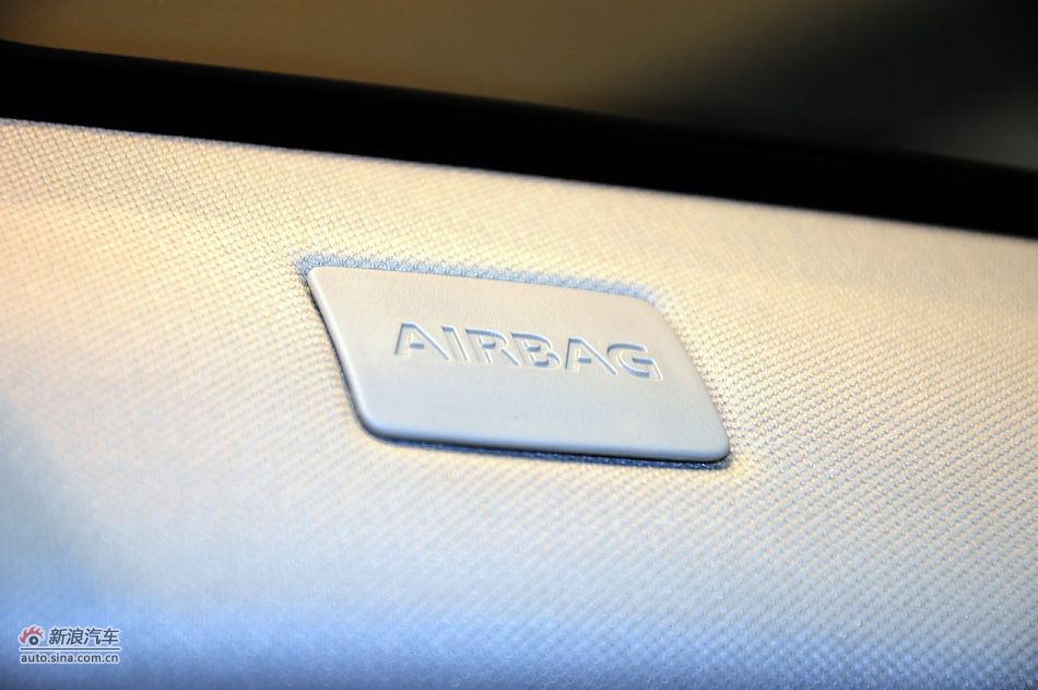 2012款捷豹XF实拍