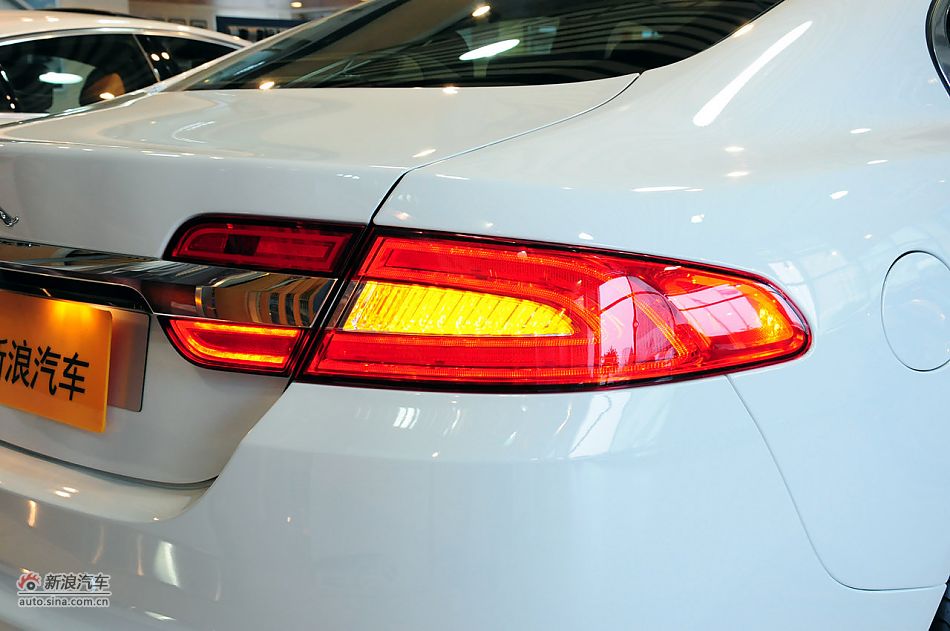 2012款捷豹XF实拍