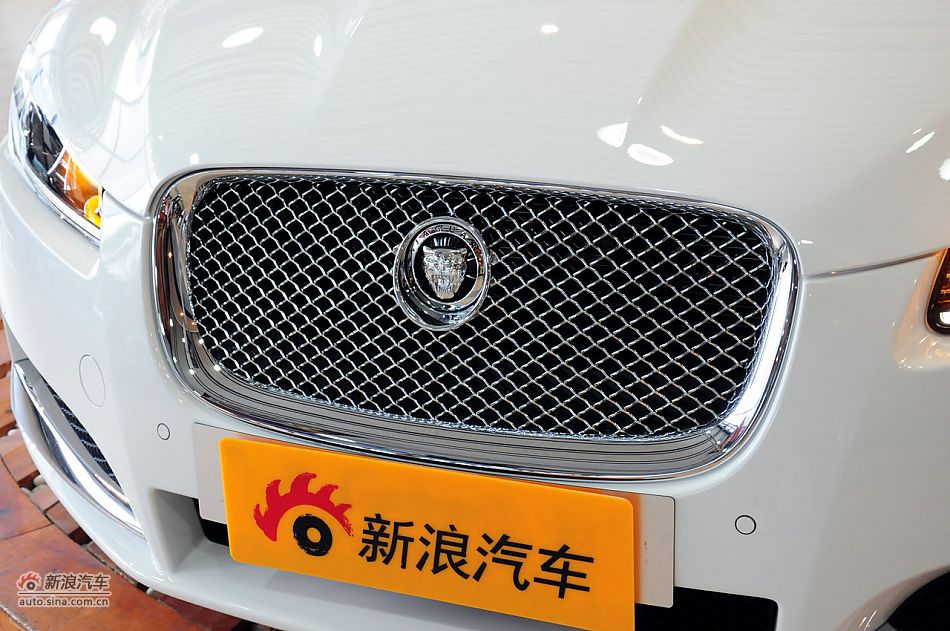 2012款捷豹XF实拍