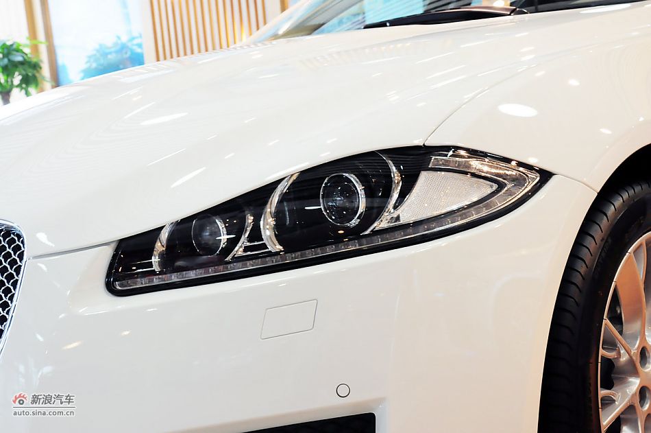 2012款捷豹XF实拍