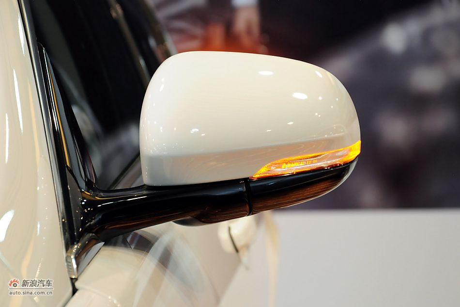 2012款捷豹XF实拍