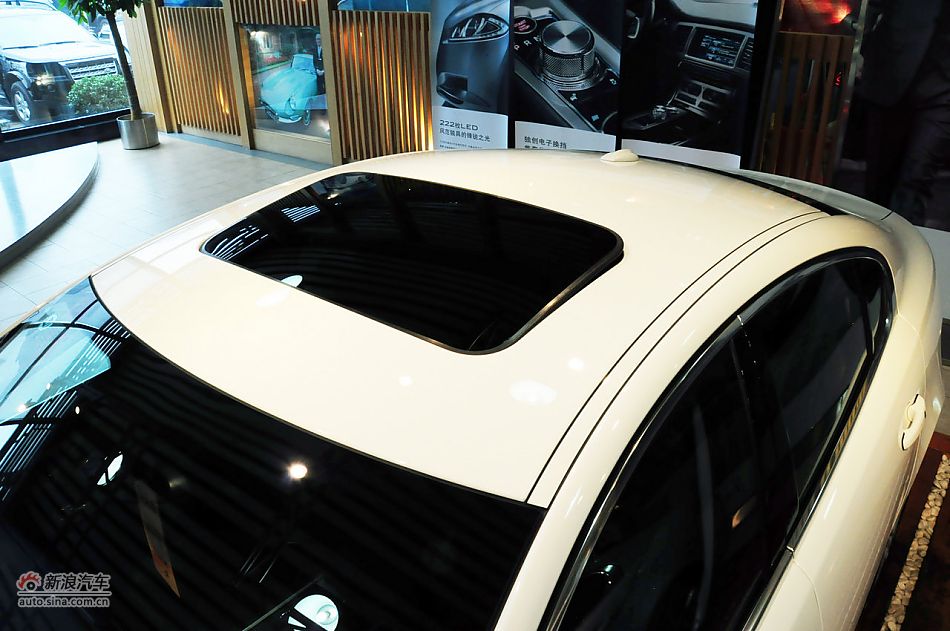 2012款捷豹XF实拍