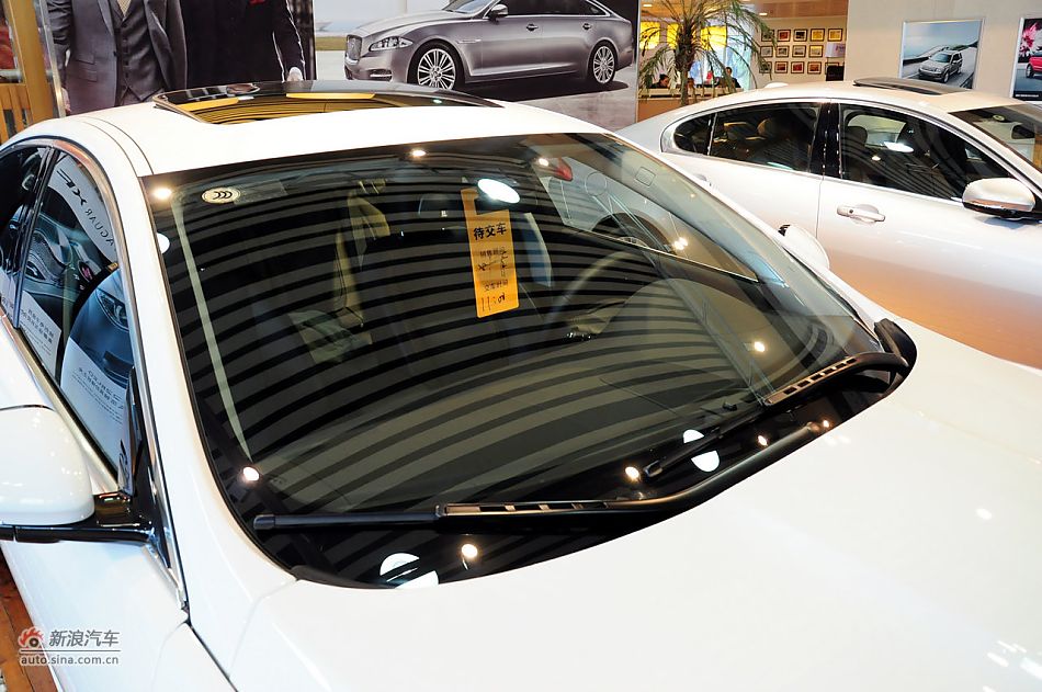 2012款捷豹XF实拍