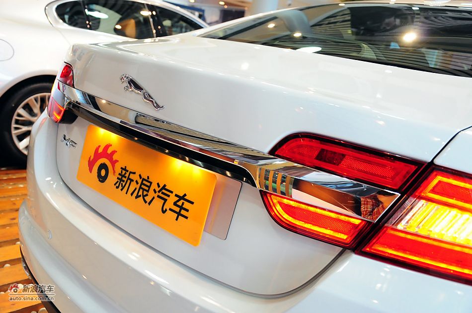 2012款捷豹XF实拍