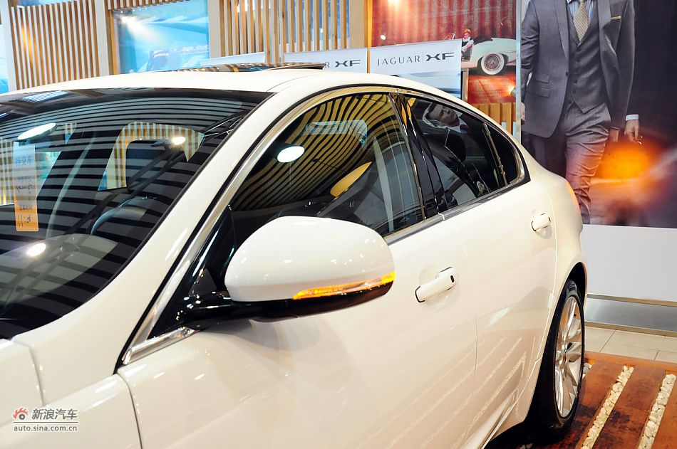 2012款捷豹XF实拍