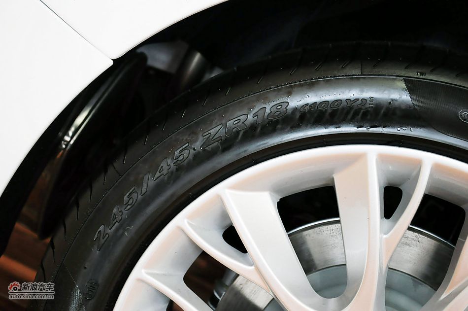 2012款捷豹XF实拍