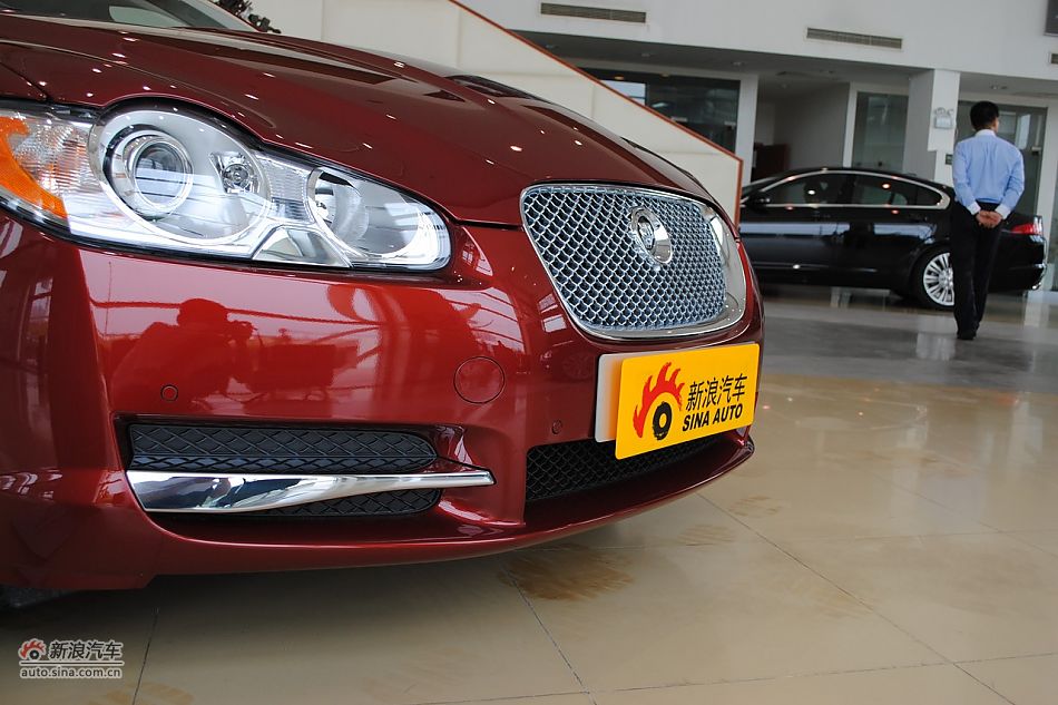 车辆外观及细节