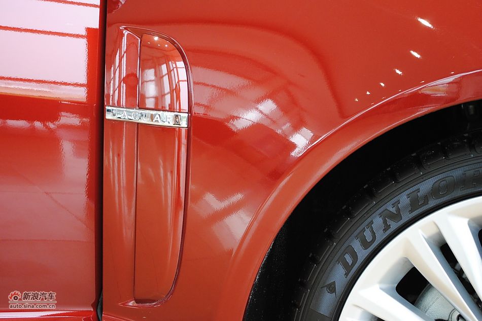 车辆外观及细节