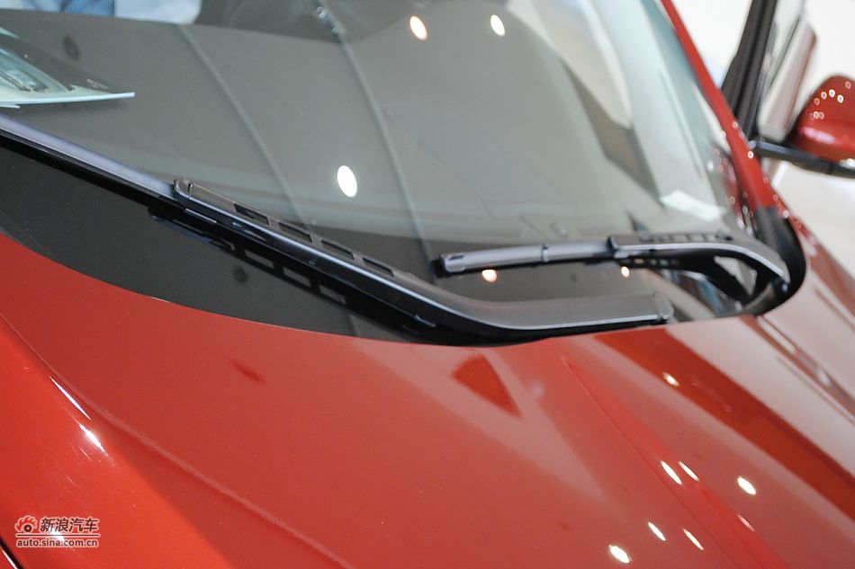 车辆外观及细节