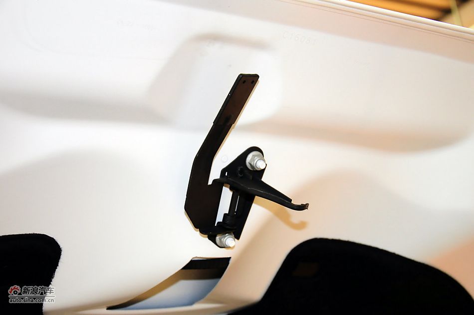 2012款捷豹XF实拍