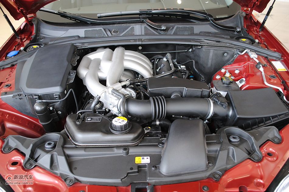 发动机、底盘悬挂及后备箱