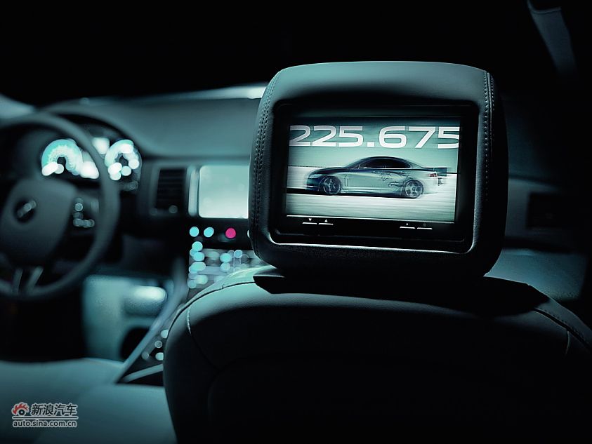 2012款捷豹XF官方图