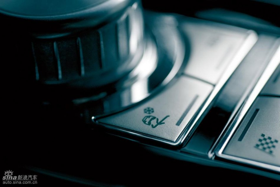 捷豹XFR内饰图片