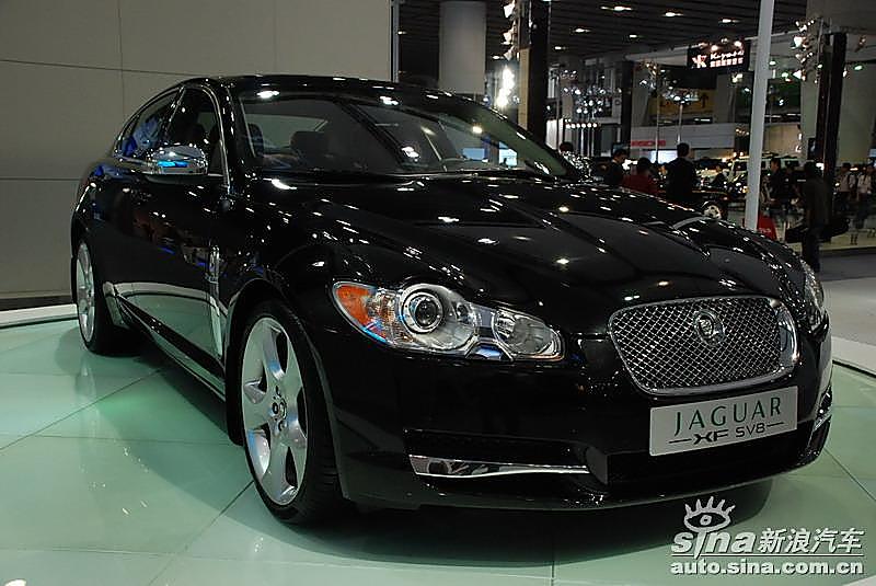捷豹XF SV8