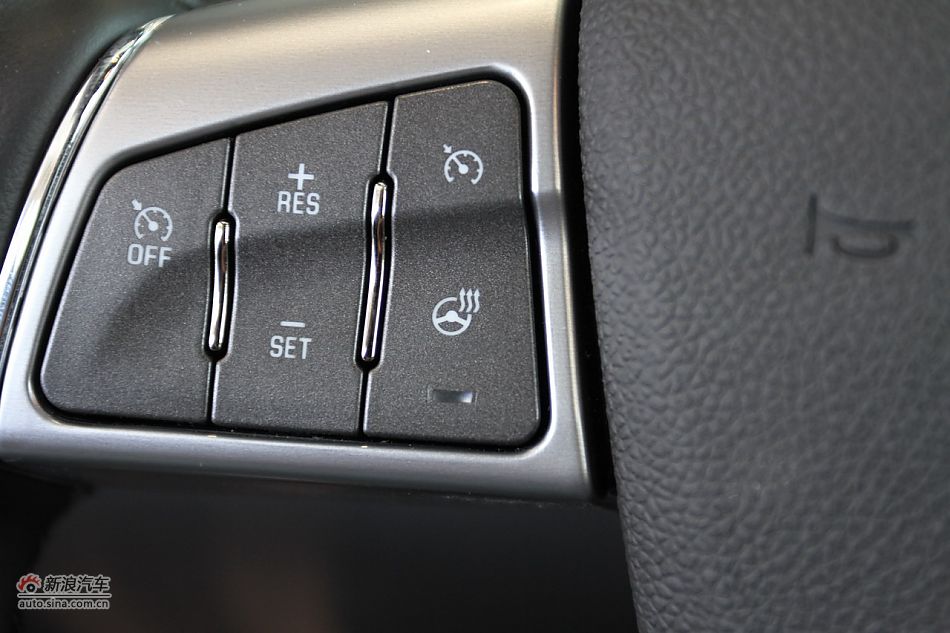 2012款凯迪拉克SRX