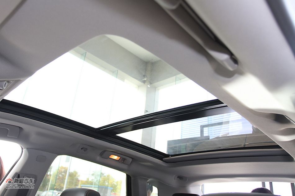 2012款凯迪拉克SRX